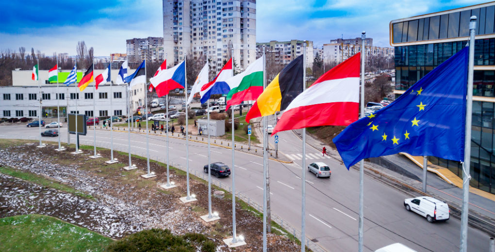 Planning on driving abroad? The Green Card explained Planning on driving abroad? The Green Card explained